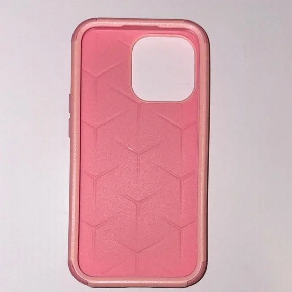 Pink Phone Case with Scream Design - Picture 2 of 2